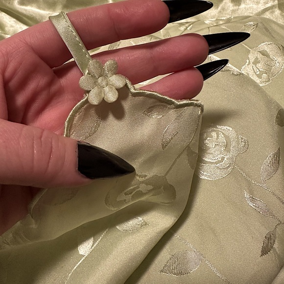 90’s Vintage Satin PJ Set - Picture 2 of 3